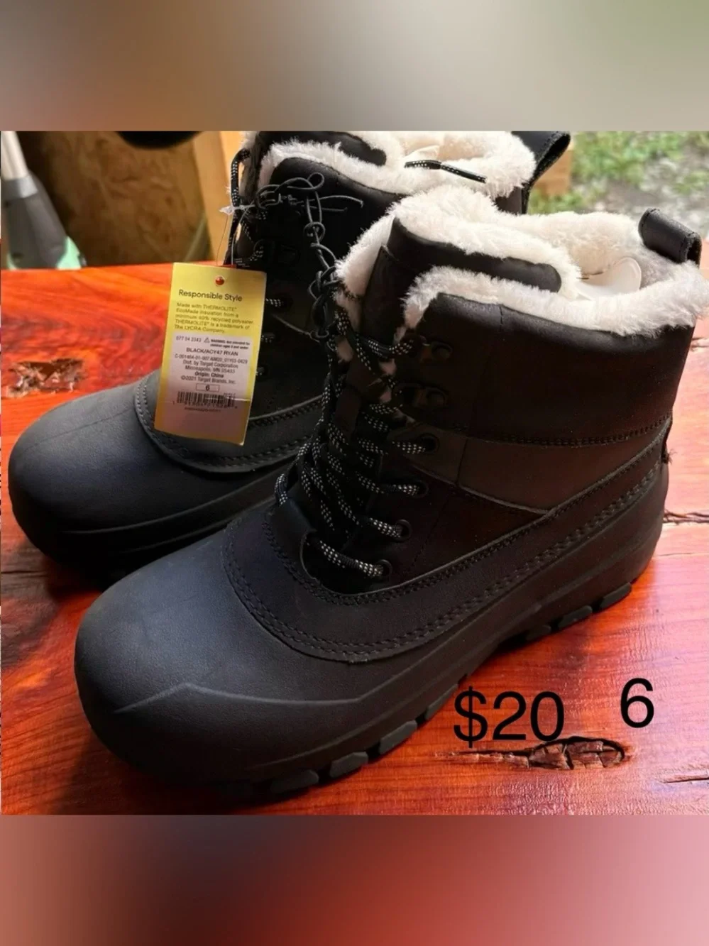 Men's Black Insulated Lace-Up Winter Boots